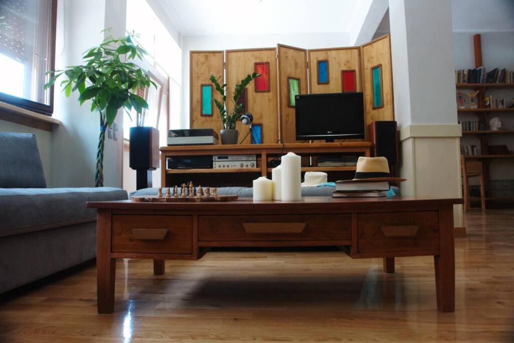 Unique - Spacious Studio With Rooftop / Thissio Atenas Exterior foto